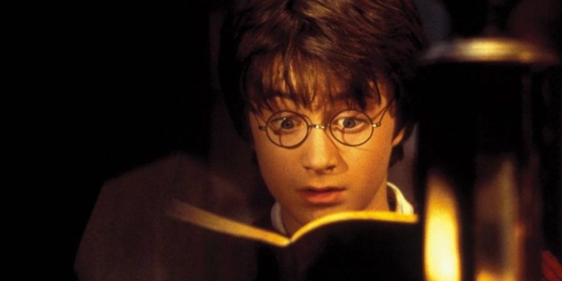 Protagonistas de Harry Potter reunidos em especial surgem em primeira foto oficial