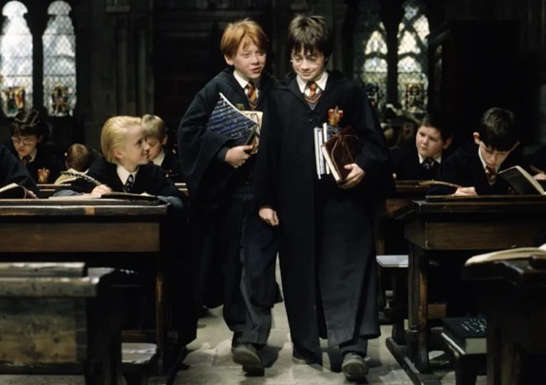 Cerimônia de Seleção de Hogwarts ganha versão oficial em português para fãs de Harry Potter