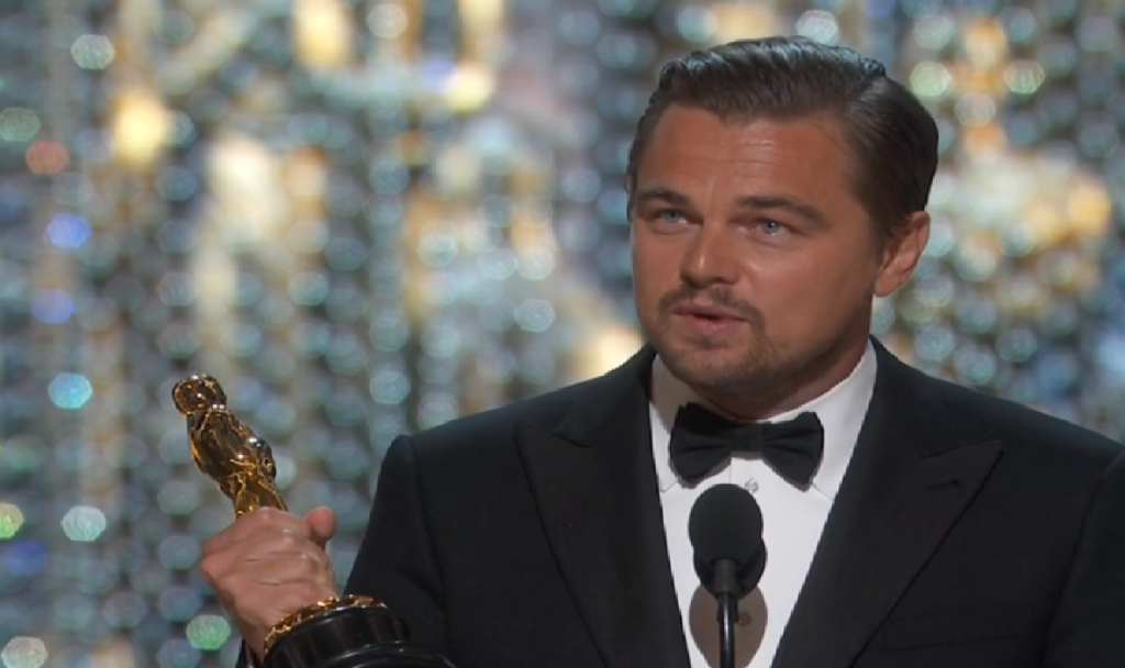 Finalmente! Leonardo DiCaprio Ganha o Oscar de Melhor Ator.