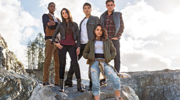 Novo Uniforme dos Power Rangers é revelado