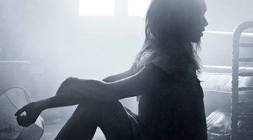 Série de TV O Exorcista ganha trailer sangrento e retrô; assista