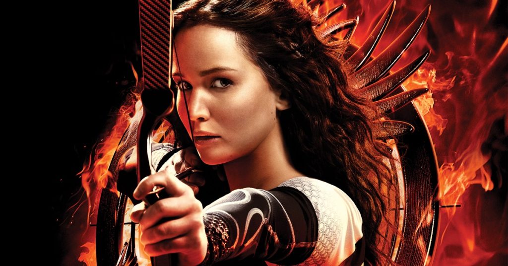 Jennifer Lawrence quase matou homem ao coçar bumbum em filmagem