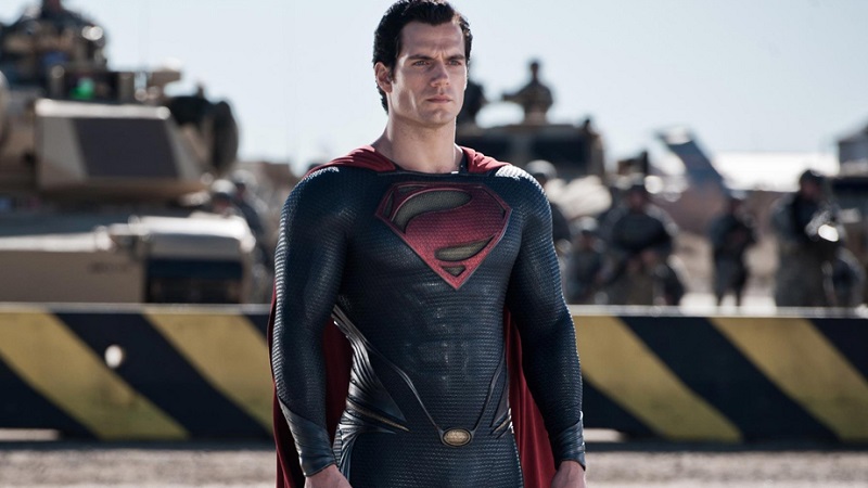 Vaza suposta imagem do Superman com uniforme preto em Liga da Justiça