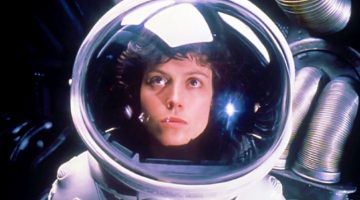 Confira o assustador final alternativo para Ripley no filme Alien