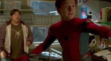 Homem-Aranha: De Volta ao Lar mostra Parker revelando sua identidade