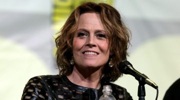 Sigourney Weaver é escalada para série de ‘Tomb Raider’ do Prime Video