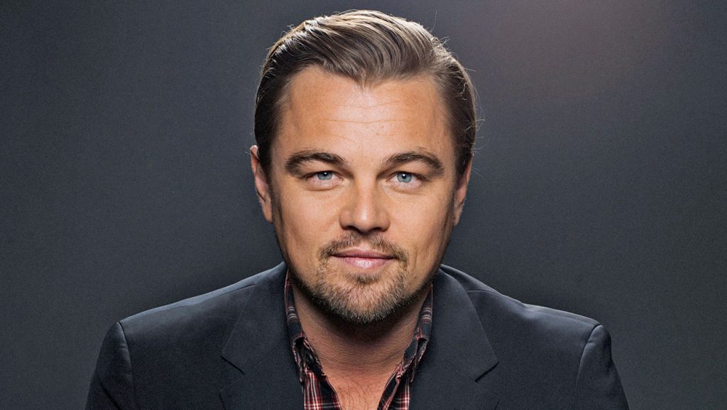 Leonardo DiCaprio curte noitada com irmã mais nova da ex
