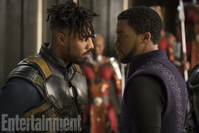 Marvel Studios' BLACK PANTHER L to R: Erik Killmonger (Michael B. Jordan) and T'Challa/Black Panther (Chadwick Boseman) Credit: Matt Kennedy/©Marvel Studios 2018