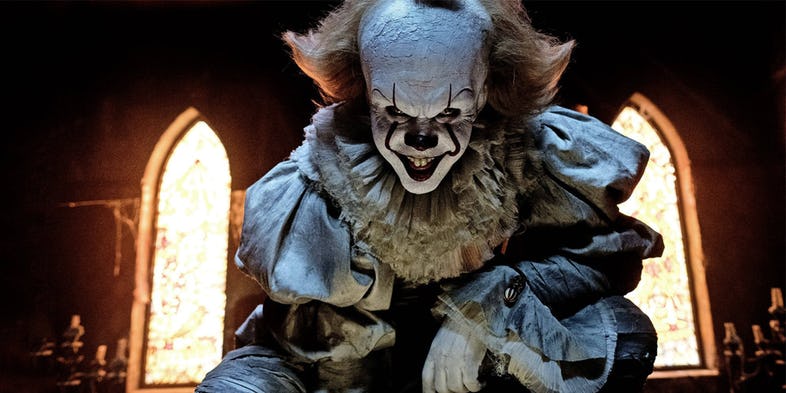 Ator de Pennywise fala de cena ‘perturbadora’ cortada de It – A Coisa