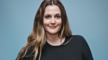 Drew Barrymore revela ter sido ignorada por pretendente em seu programa: “Eu não sei o porquê!”