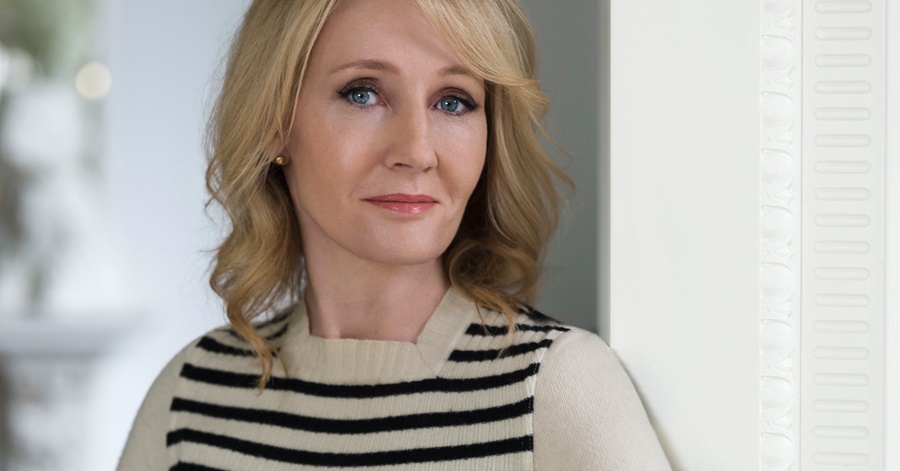 J.K. Rowling responde fã que disse ter depressão e recomenda livros