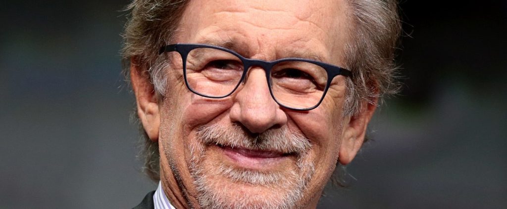 Filmes da Netflix não deveriam concorrer ao Oscar, diz Steven Spielberg