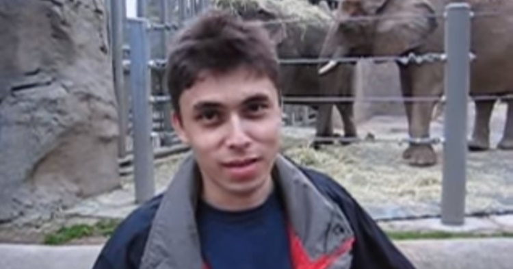 Primeiro vídeo publicado no YouTube comemora 13 anos