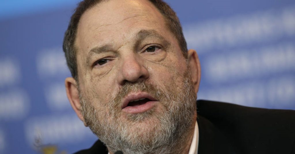 Procuradores retiram parte de acusação contra Harvey Weinstein