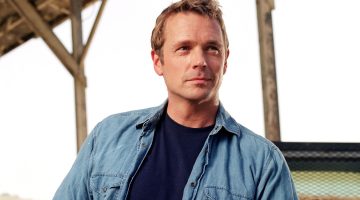 Ator de Smallville é preso, mas solto em seguida por causa de superlotação
