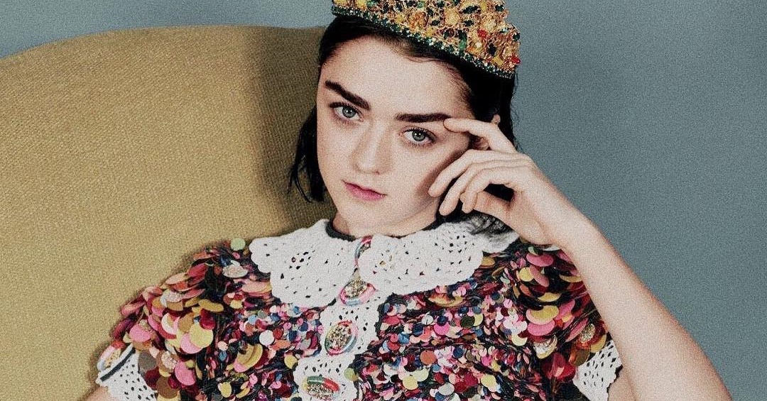 Maisie Williams faz tatuagem com frase icônica em Game of Thrones