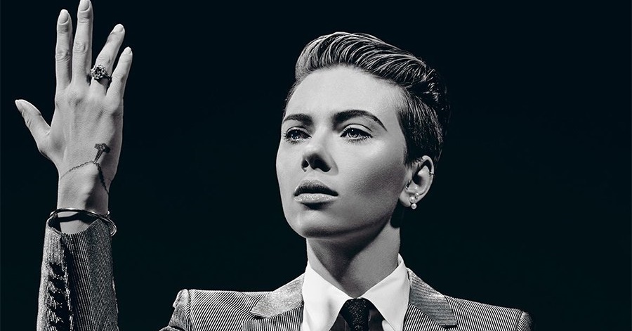 Após críticas, Scarlett Johansson desiste de fazer homem trans em filme