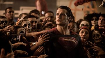 Warner se pronuncia sobre saída de Henry Cavill do papel de Superman
