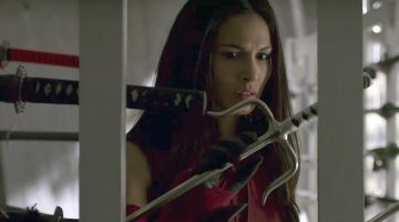 Atriz indica retorno de Elektra na 3ª temporada de Demolidor