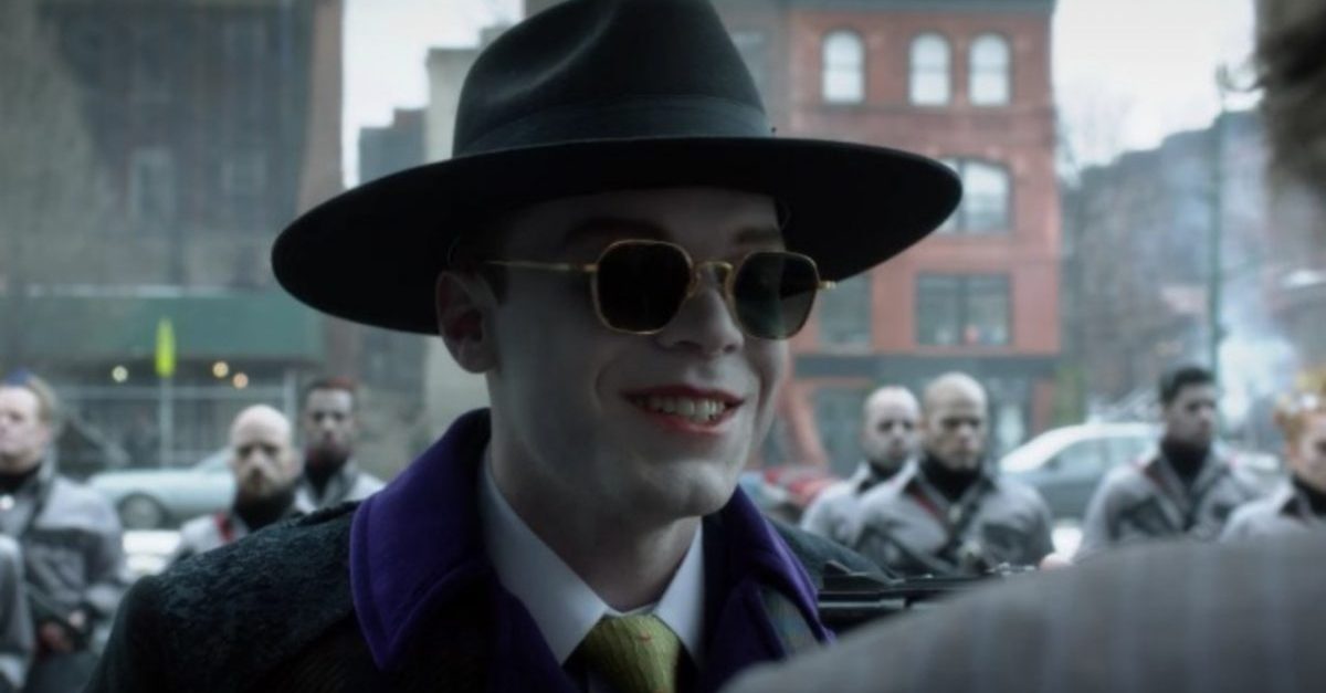 Versão final do Coringa em Gotham tem primeiras fotos reveladas; veja