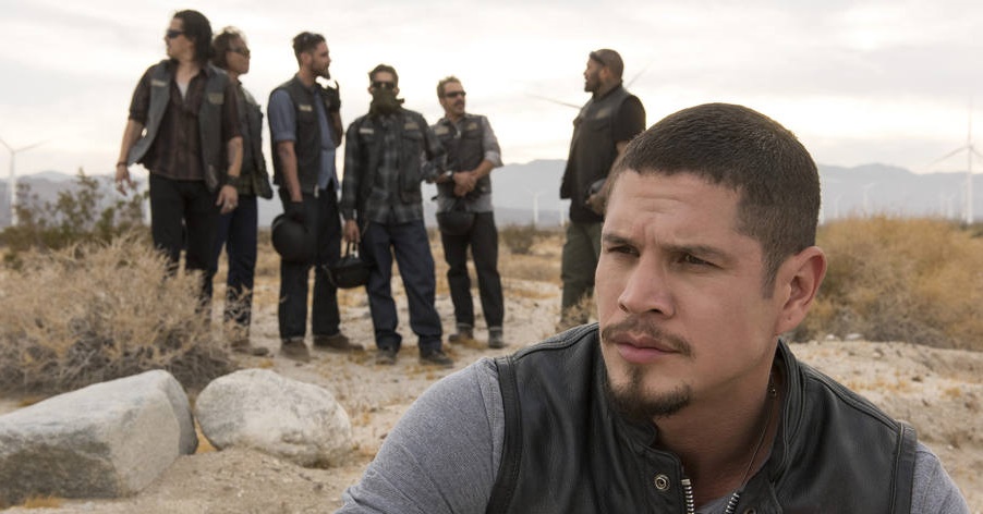 Mayans M.C. faz produtor de Sons of Anarchy voltar ao mundo das motos