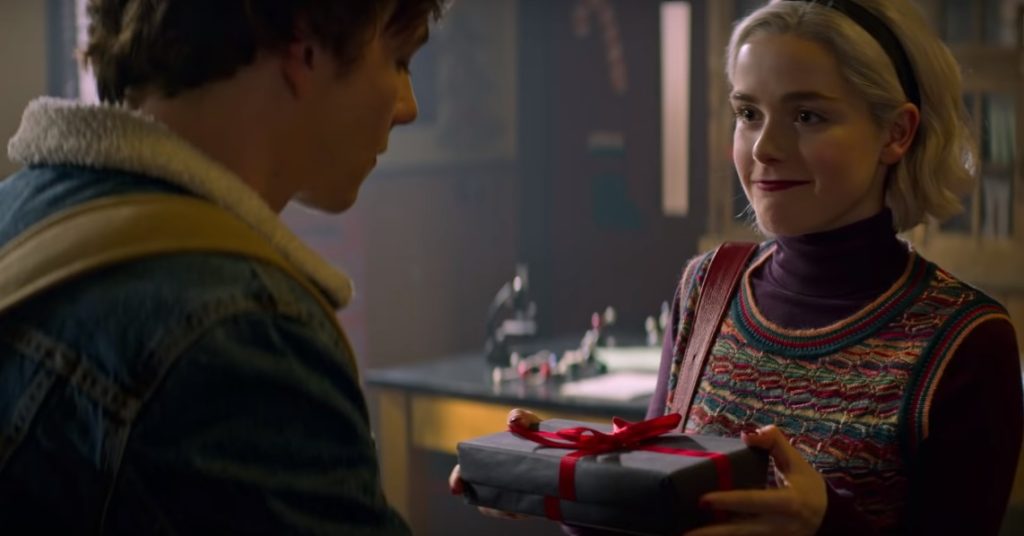 Episódio natalino de O Mundo Sombrio de Sabrina ganha trailer; assista