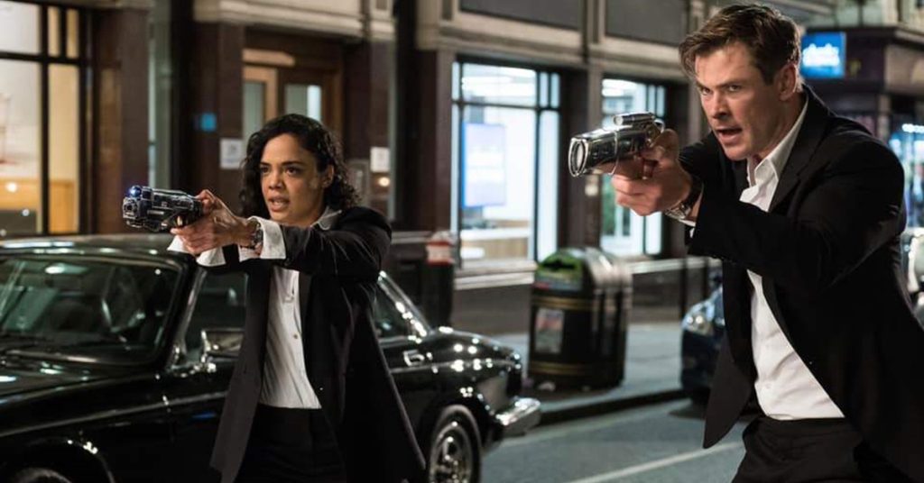 Homens de Preto venceriam Thanos em uma luta, diz Tessa Thompson