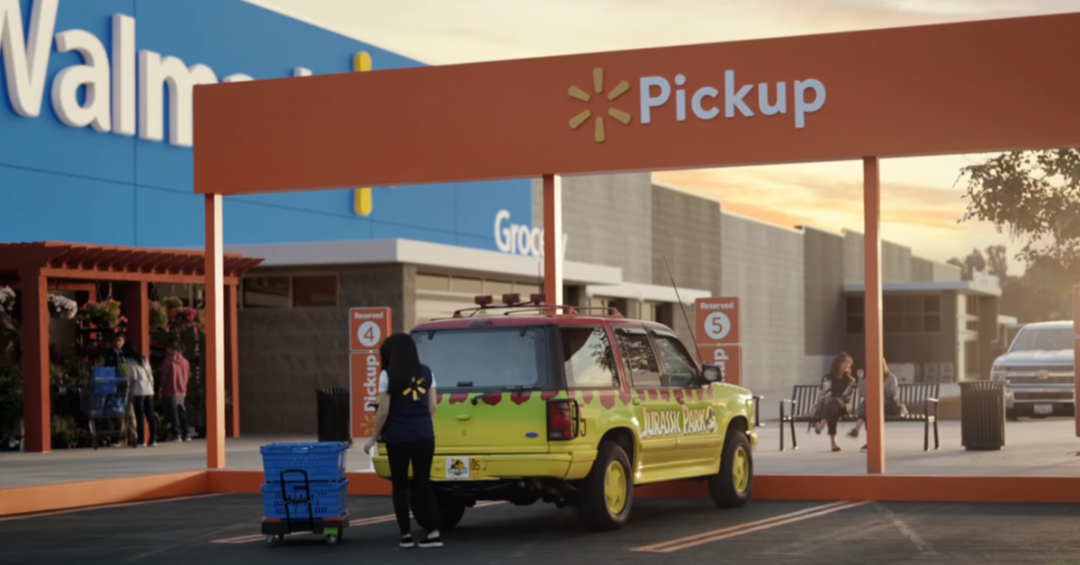 Walmart reúne 12 icônicos veículos clássicos do cinema em novo comercial