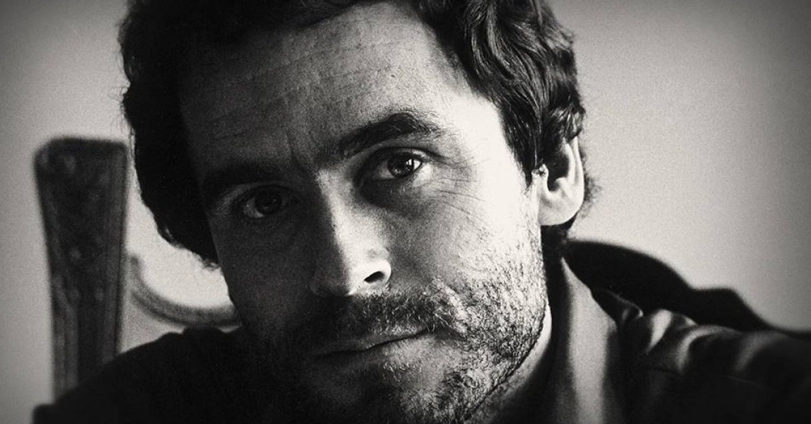 Fãs elogiam beleza de Ted Bundy, assassino de seriado da Netflix