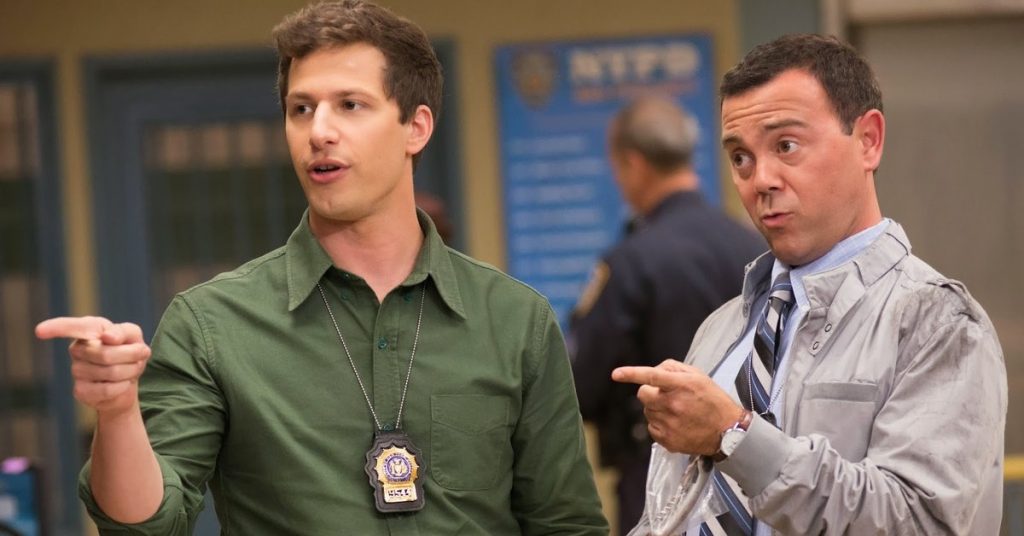 Dublagem de Brooklyn Nine-Nine gera polêmica com referências a Bolsonaro