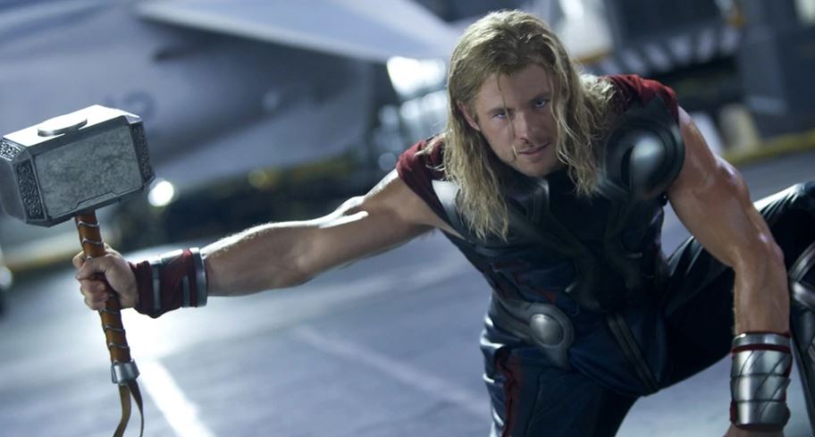 Quem já conseguiu levantar o Mjölnir, o martelo do Thor?