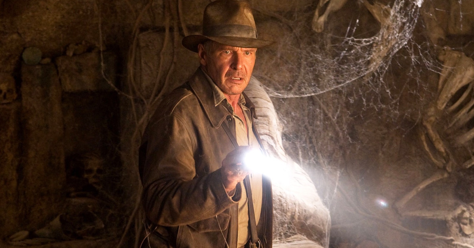 Chapéu de Indiana Jones e outros objetos clássicos do cinema vão a leilão