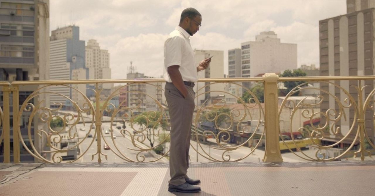 Black Mirror: os locais de São Paulo vistos no episódio ‘Striking Vipers’