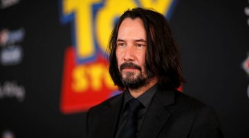 Keanu Reeves revela situação de suas negociações com a Marvel: ‘procurando’