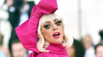 Lady Gaga negocia papel de Arlequina em Coringa 2 (que será um musical)