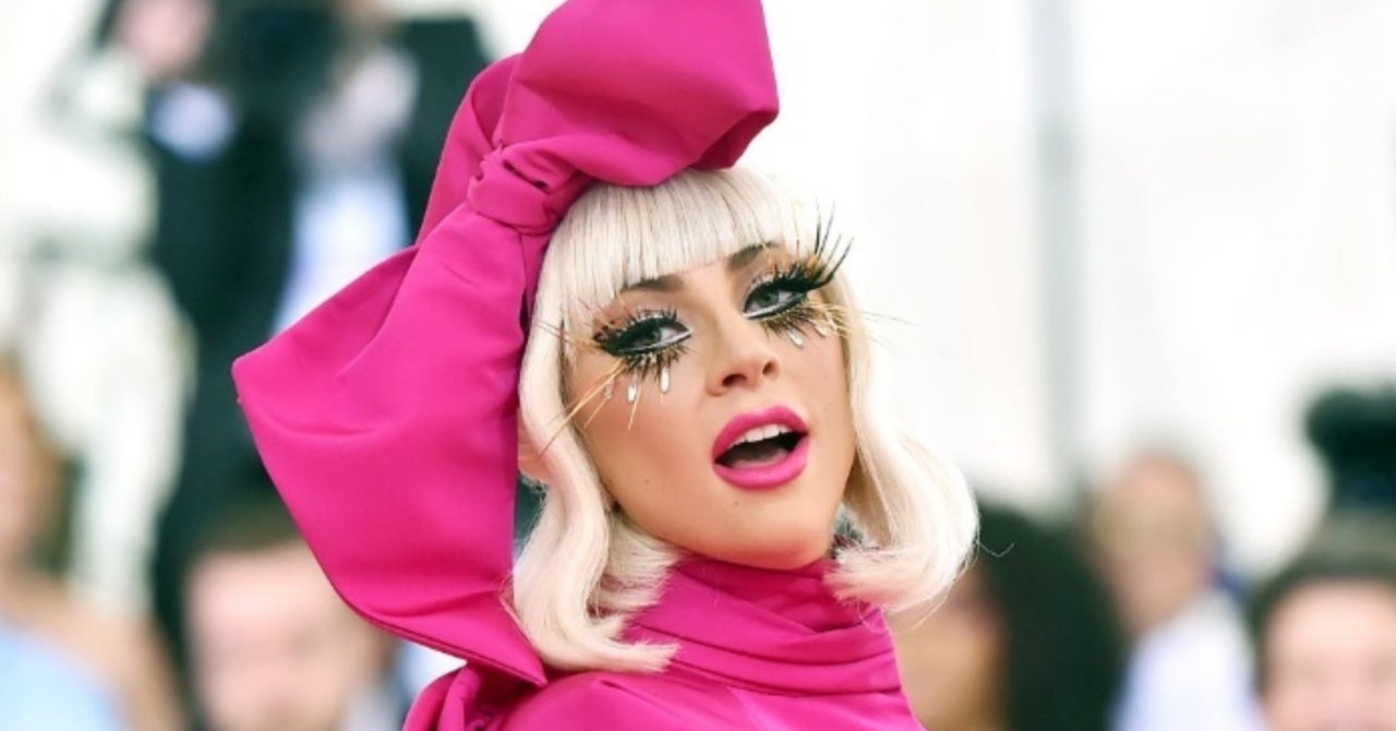 Lady Gaga negocia papel de Arlequina em Coringa 2 (que será um musical)