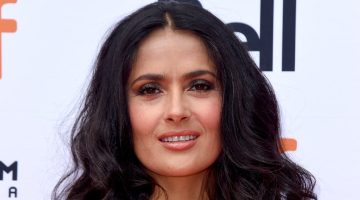 Eternos: Salma Hayek revela detalhe importante sobre Ajak