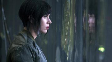 Scarlett Johansson critica o politicamente correto no cinema e causa polêmica