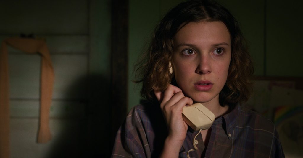 The Electric State: primeiras imagens com Millie Bobby Brown e Chris Pratt são divulgadas