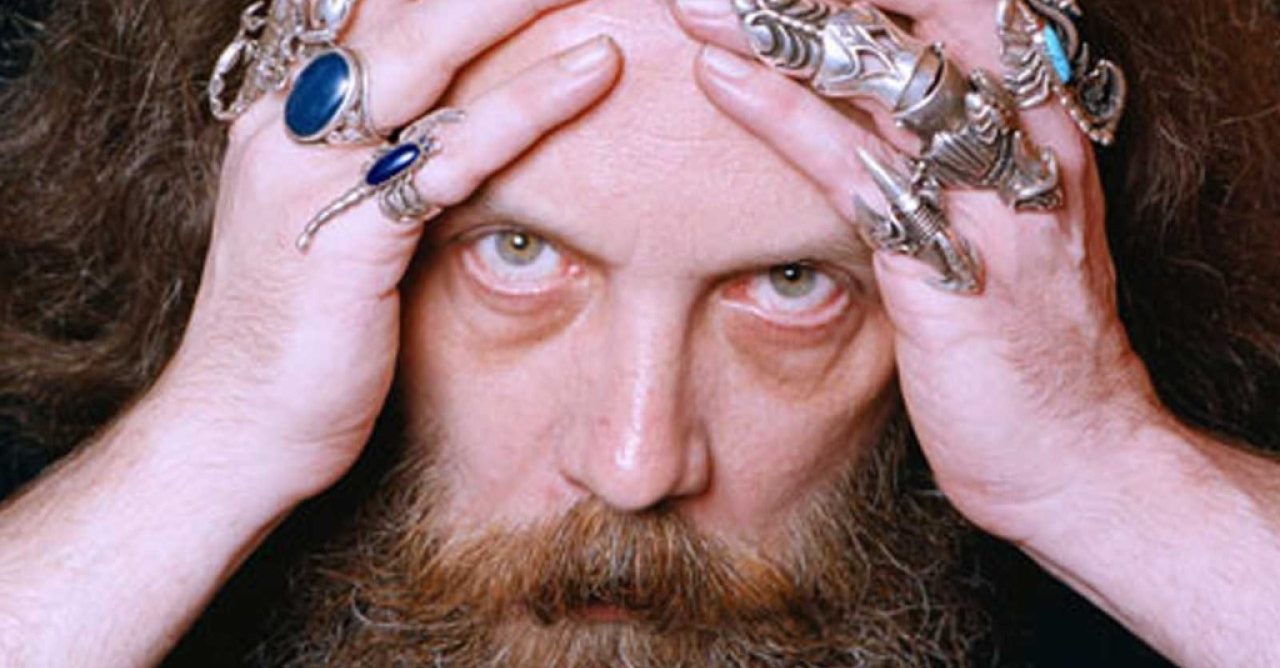 Alan Moore diz qual é a sua versão favorita do Batman em live-action