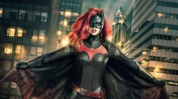 Batwoman: saída de Ruby Rose cria falha na Crise nas Inifnitas Terras