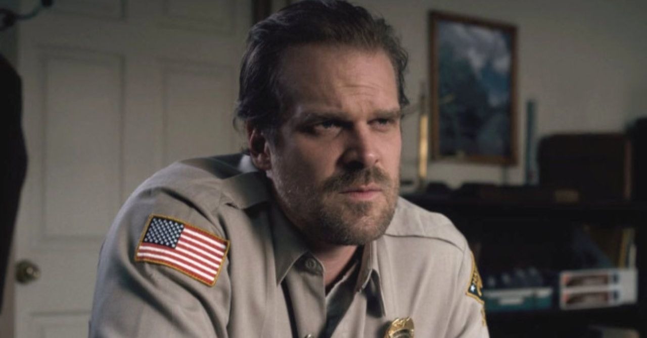 Stranger Things: David Harbour promete revelação sobre Hopper no 4º ano