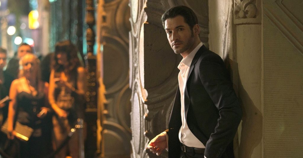 Tom Ellis nega participação de Lucifer no crossover Crise nas Infinitas Terras