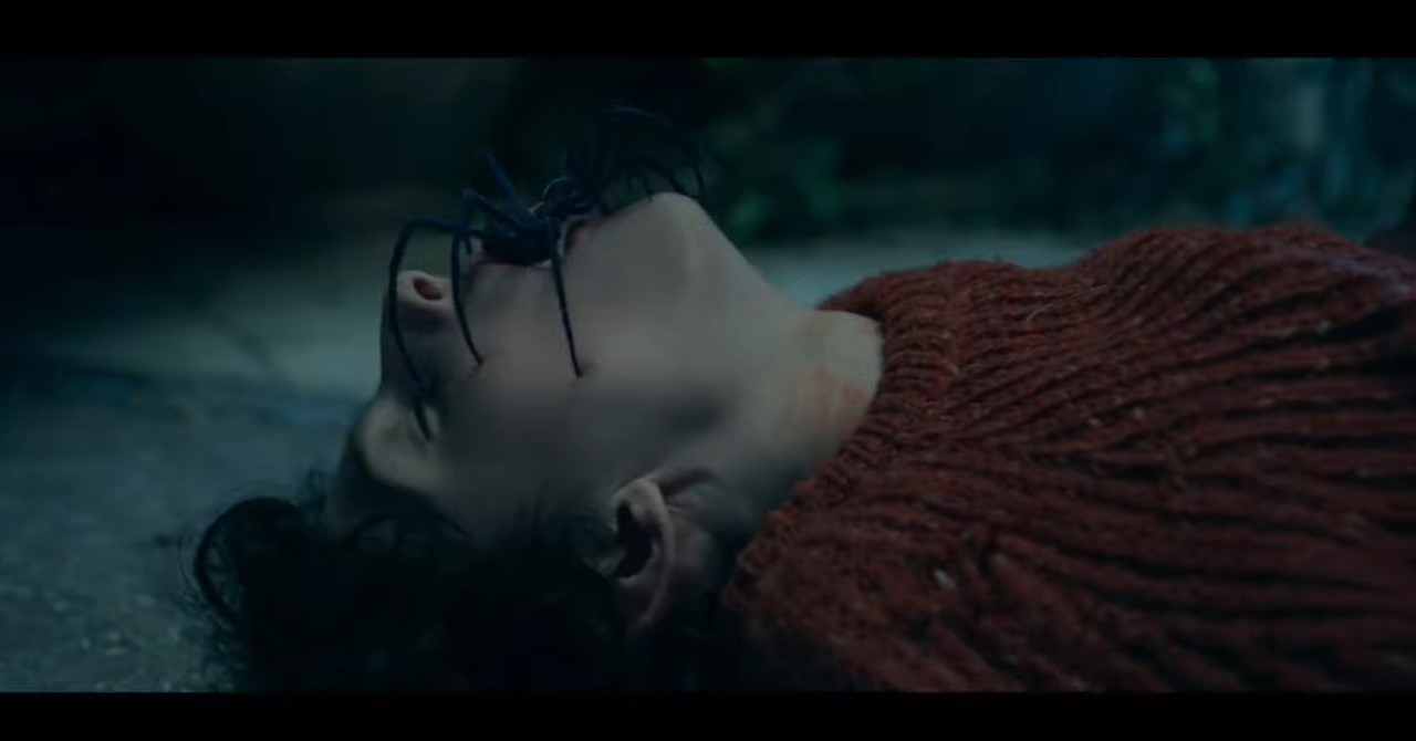 Os Órfãos: terror com Spielberg e astro de Stranger Things ganha trailer