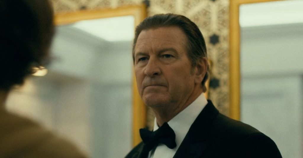 Thomas Wayne de Coringa pouco lembra o dos quadrinhos; veja comparação