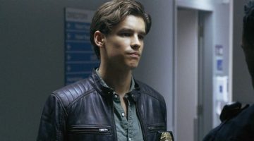Ator de Titãs acha que série não deve fazer crossover com filmes da DC