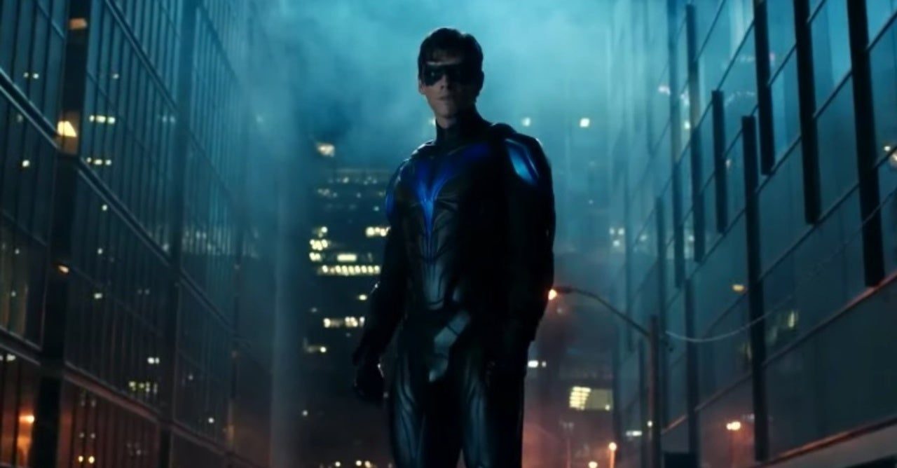 A DC Comics divulgou as prévias de 'Asa Noturna # 122', escrito por Dan  Watters com artes de Dexter Soy. Asa Noturna enfrenta a memória de um  encontro sombrio de seus dias, image size:1280x668