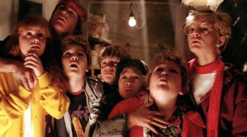 Os Goonies: Ben Schwartz escreveu roteiro de versão adulta do filme