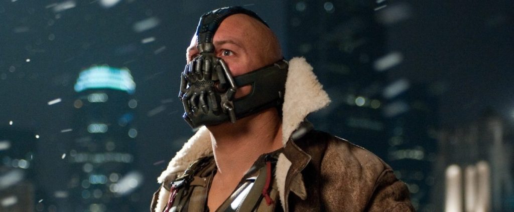 Vendas da máscara do vilão Bane aumentam durante a pandemia