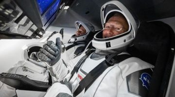 Traje de astronautas da SpaceX foi feito por artista da DC e da Marvel